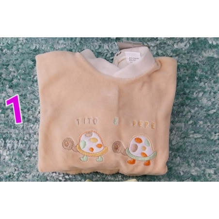 Babygrow veludo 6M