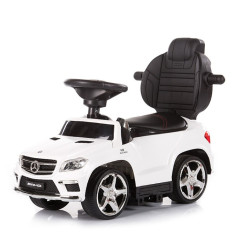 Carrinho com alça e capoota